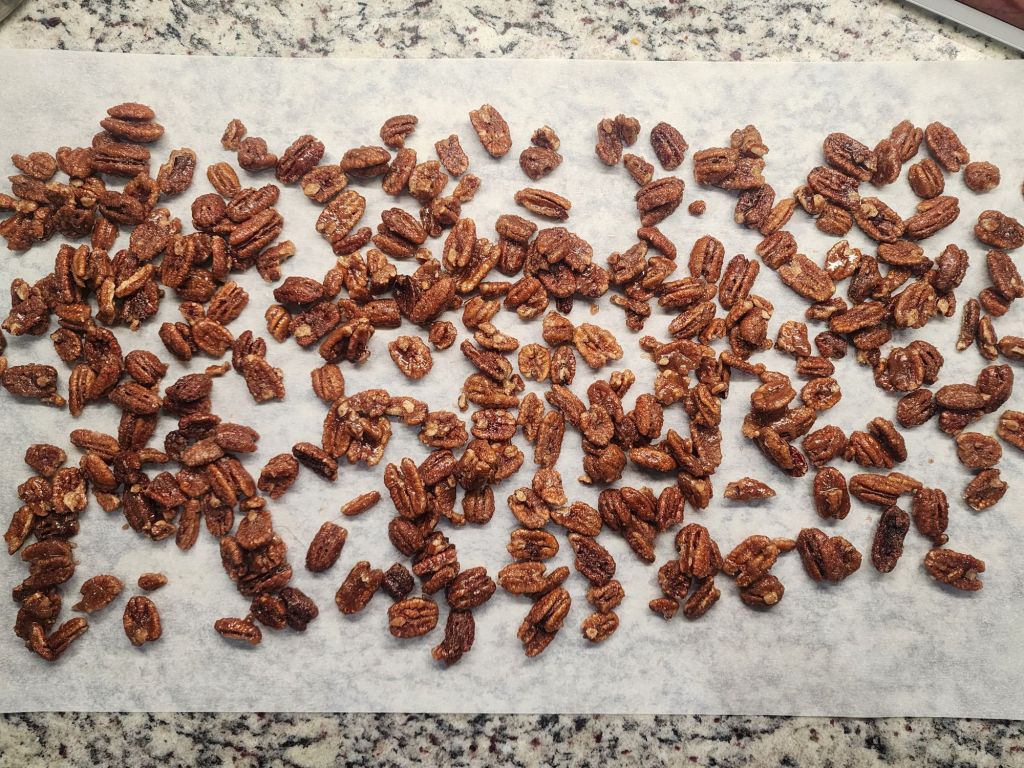 Easy Cinnamon Sugar Spiced&nbsp;Pecans