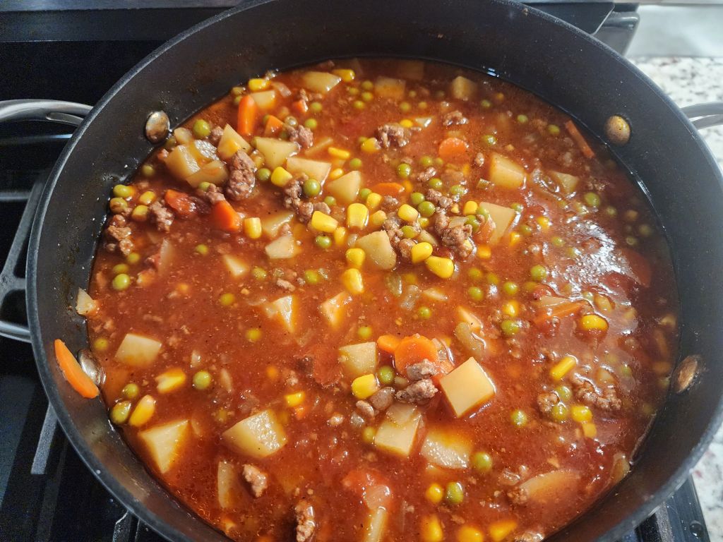 Hearty Vegetable Soup with Ground&nbsp;Beef